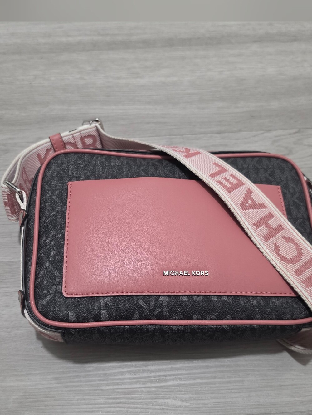 Michael Kors Large Crossbody Bag - Black & Pink